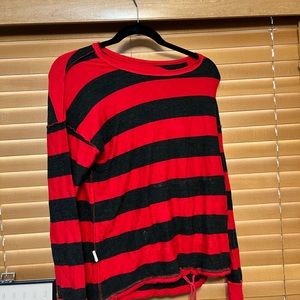 red and black stripped shirt